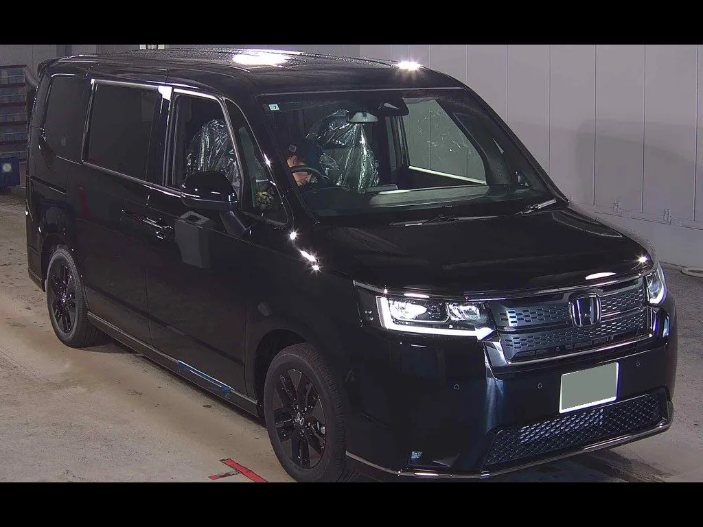 HONDA STEPWAGON SPADA 4WD SPADA