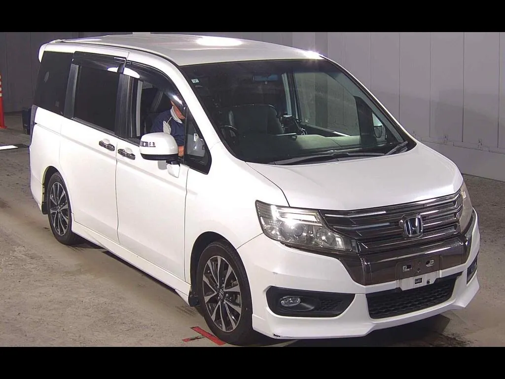 HONDA STEPWAGON SPADA Z COOL SPIRIT