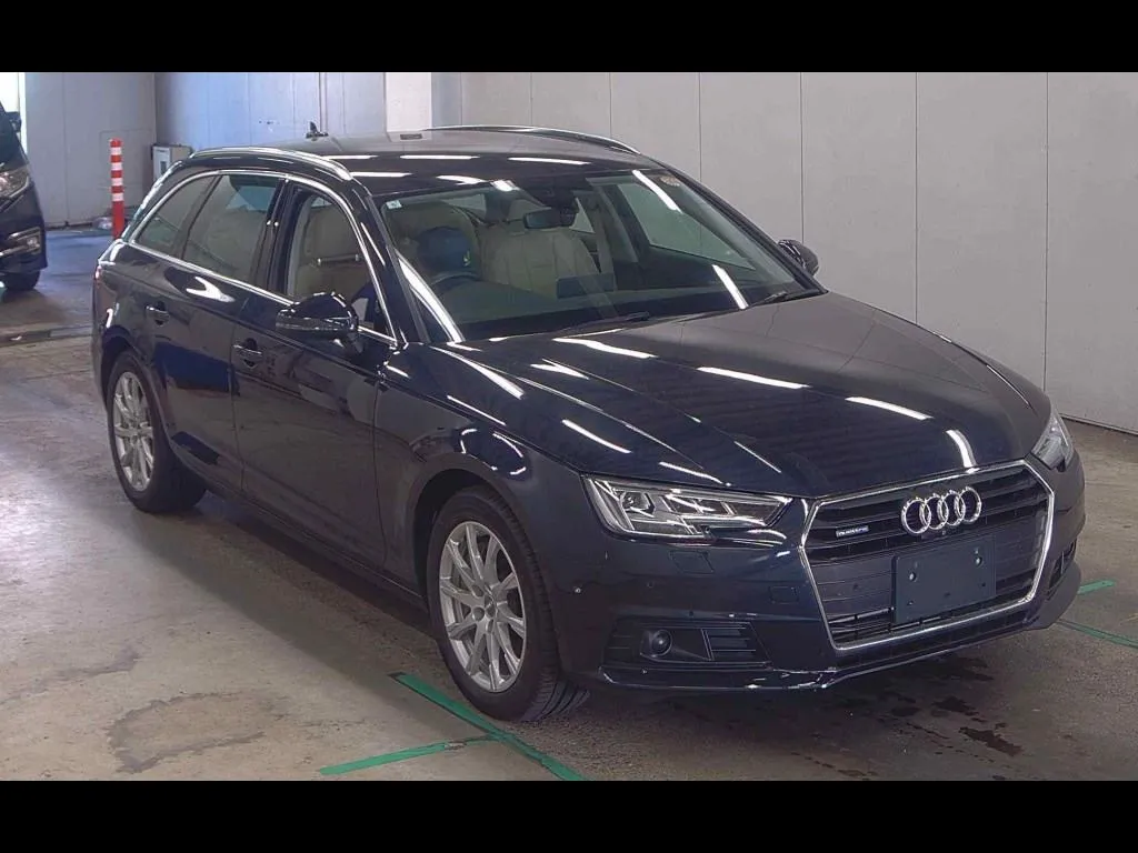AUDI A4 AVANT 4WD 2.0TFSI QUATTRO
