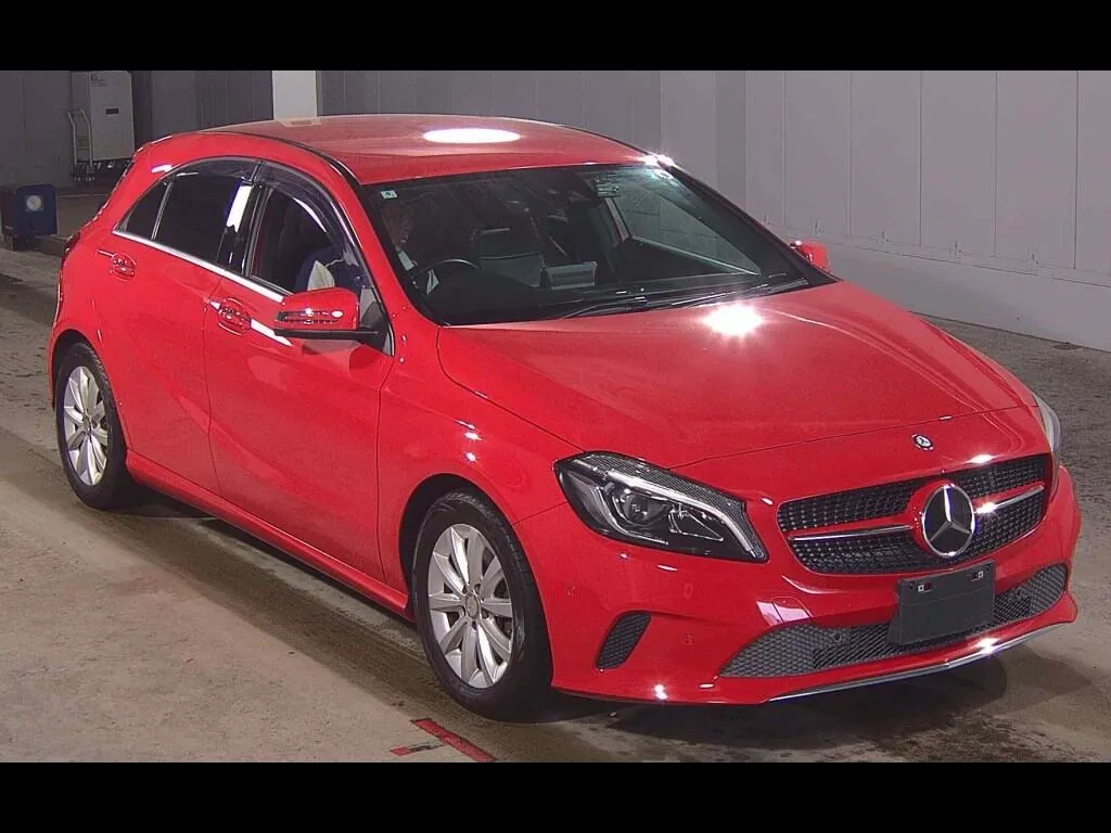 MERCEDES BENZ A-CLASS A180