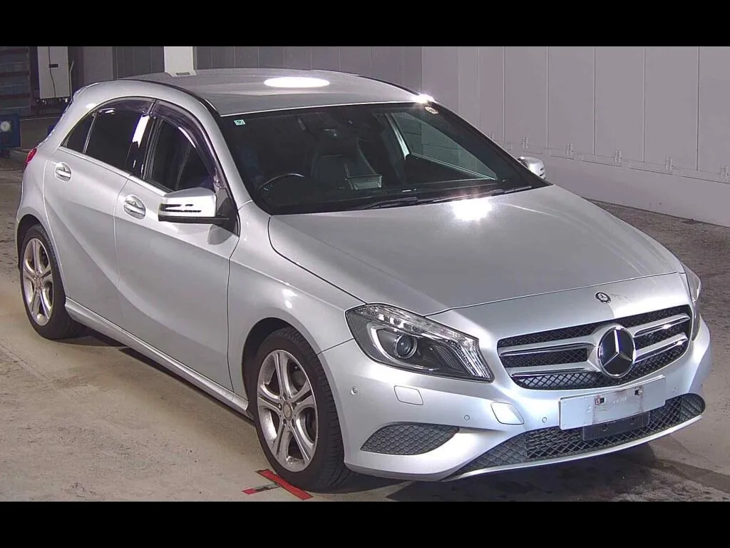 MERCEDES BENZ A-CLASS A180