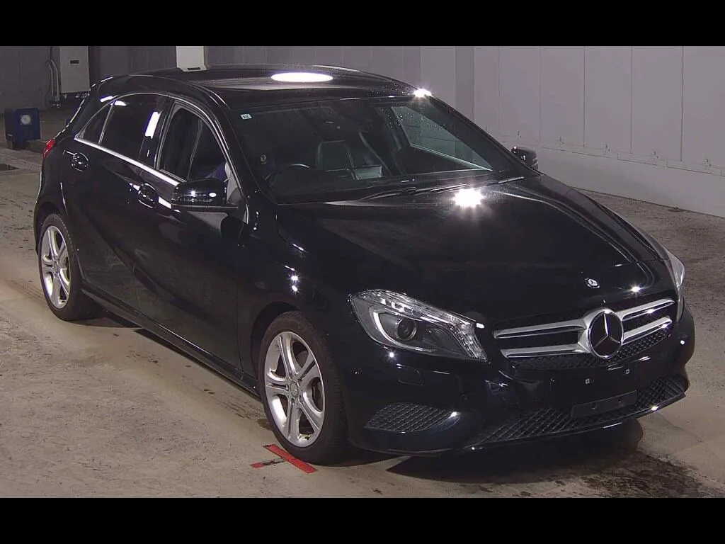 MERCEDES BENZ A-CLASS A180