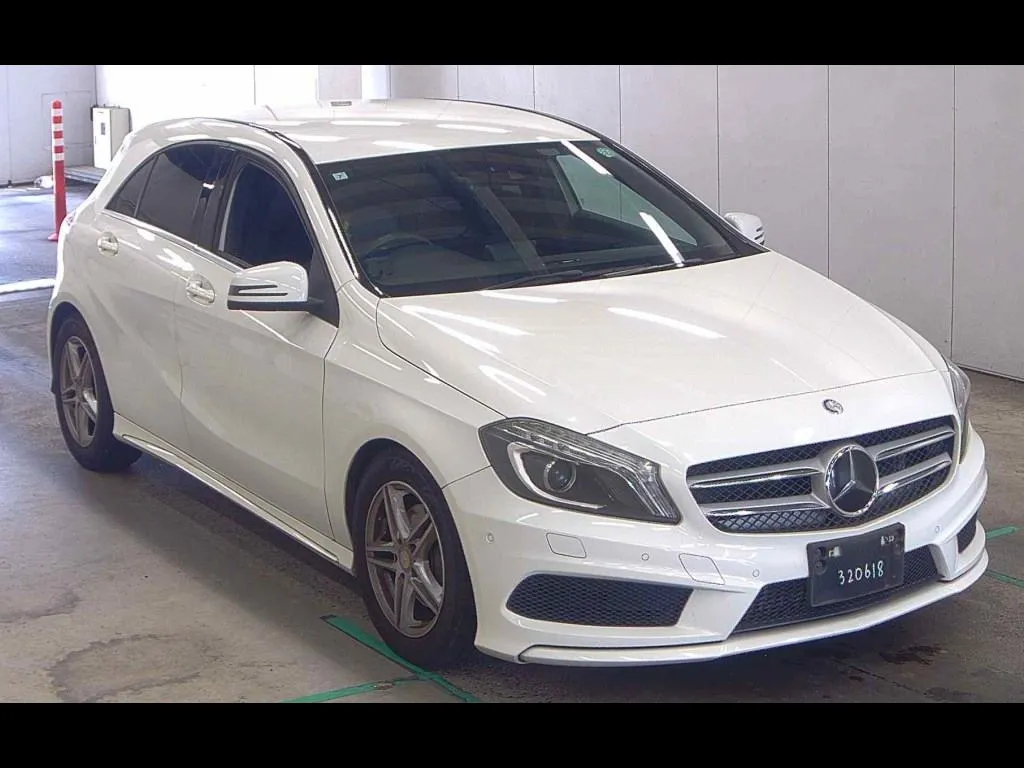 MERCEDES BENZ A-CLASS A180 BLUEEFFICIENCY SPORTS