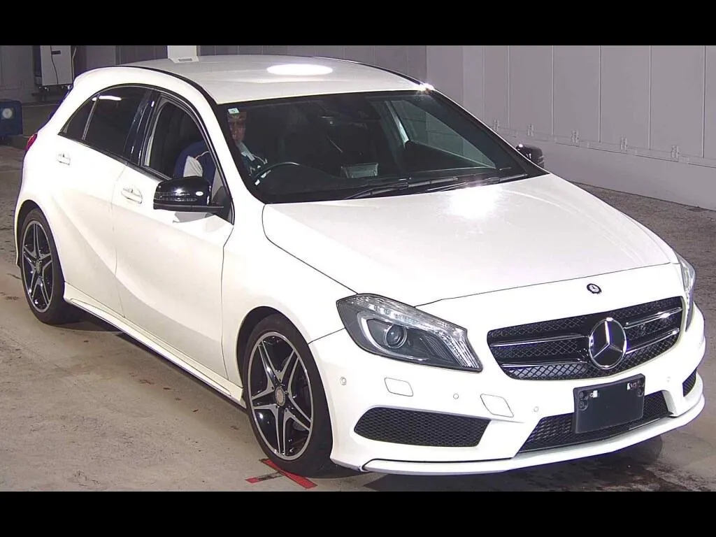MERCEDES BENZ A-CLASS A180 SPORTS NIGHT PACKAGE