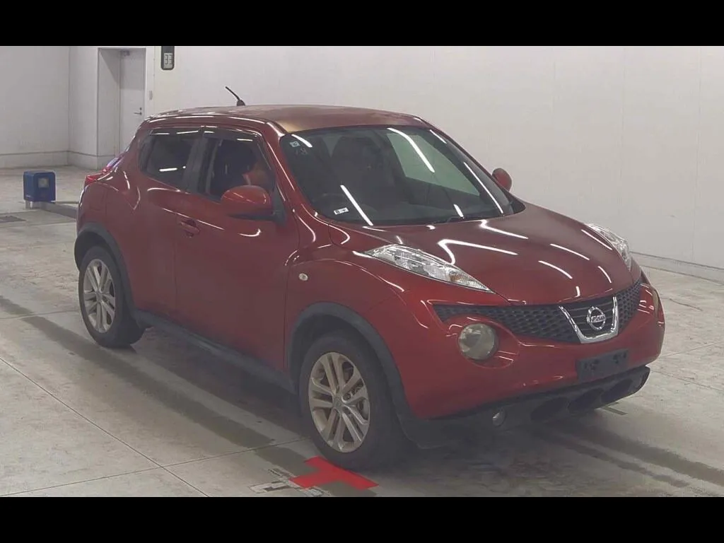 NISSAN JUKE 15RX TYPE V