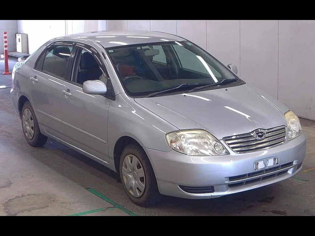 TOYOTA COROLLA 4D X