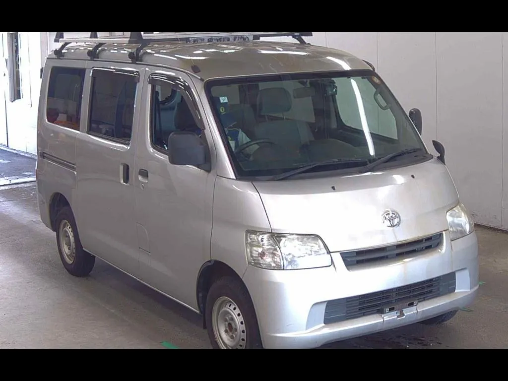 TOYOTA LITEACE VAN 5D GL