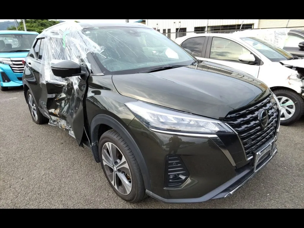 NISSAN KICKS 5D 4WD X FOUR STYLE EDITION