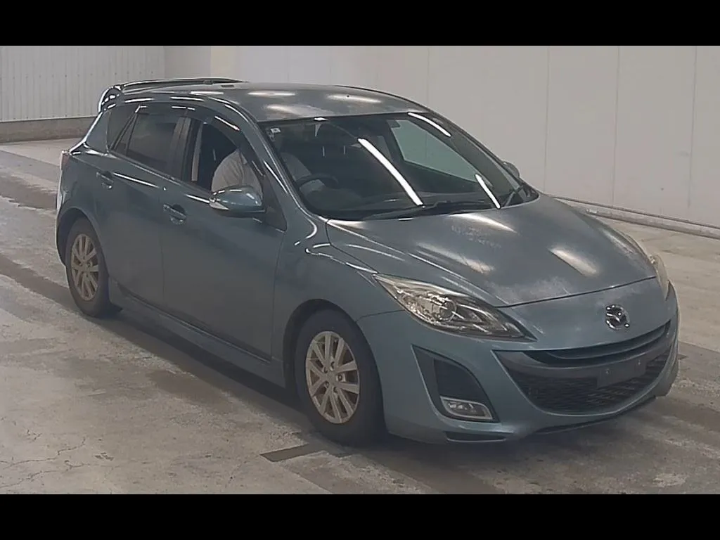 MAZDA AXELA SPORT 20S