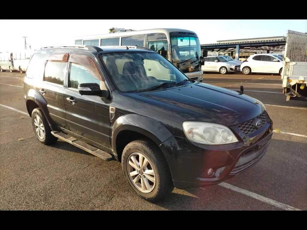FORD ESCAPE 4WD XLT
