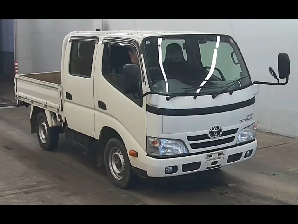 TOYOTA TOYOACE 4D 4WD W CAB LONG
