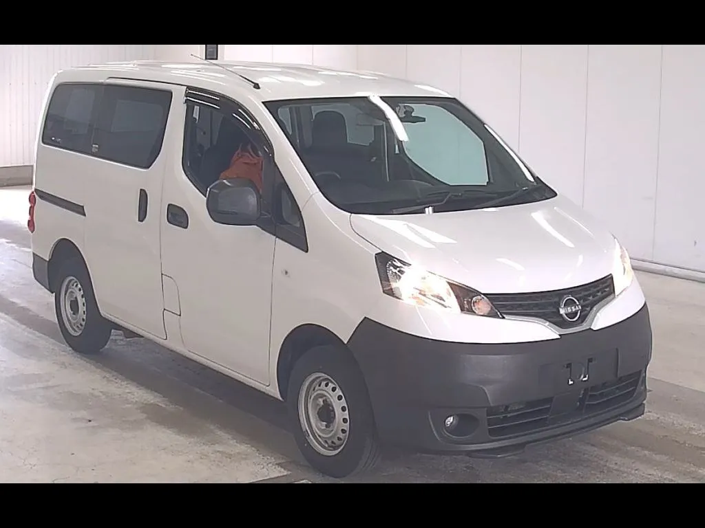 NISSAN NV200 VANETTE VAN 4WD DX