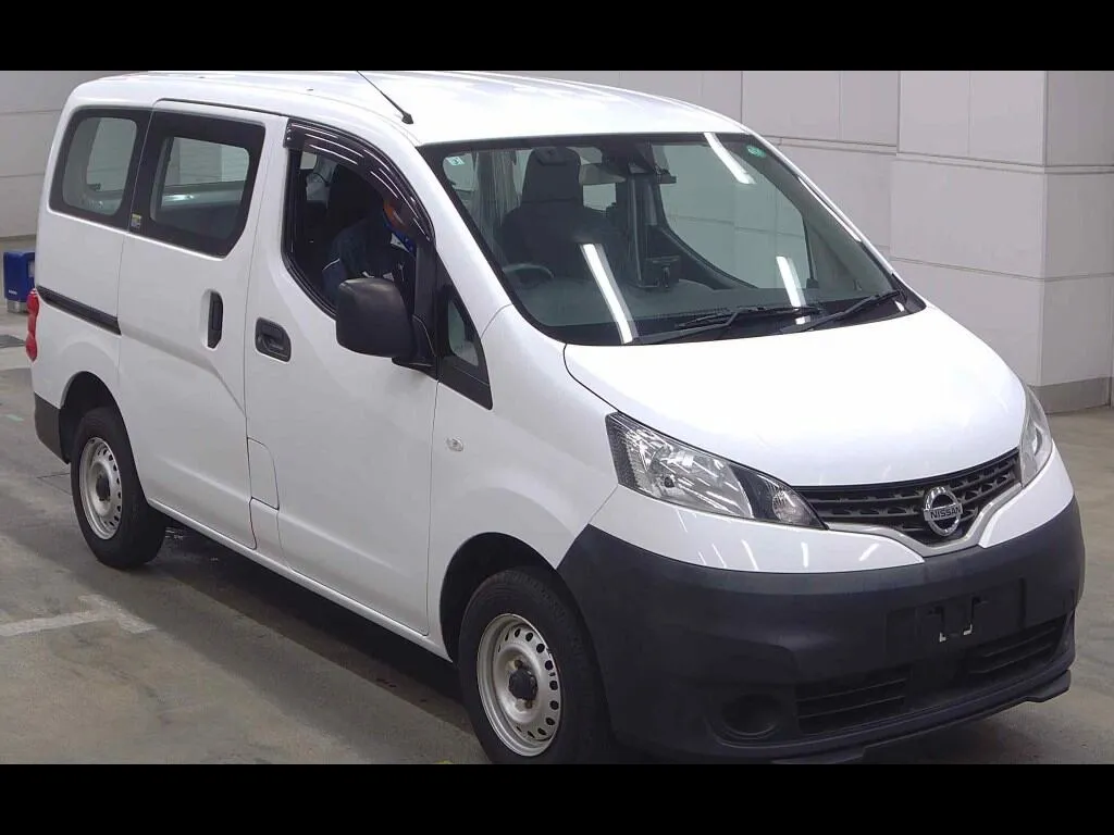 NISSAN NV200 VANETTE VAN 4WD DX