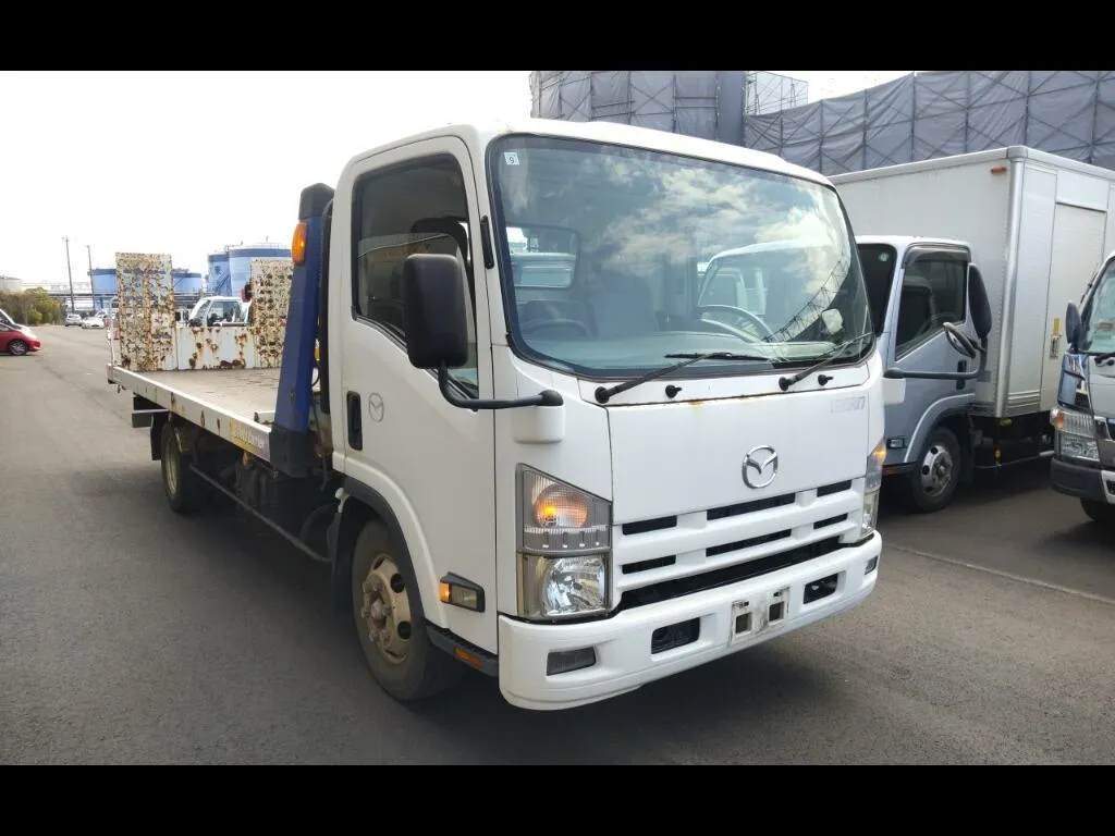 MAZDA TITAN TRUCK 2D LOADING VEHICLE