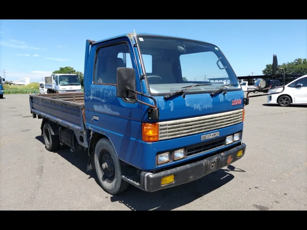 MAZDA TITAN TRUCK 2D