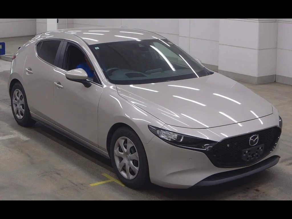 MAZDA MAZDA3 FASTBACK 4WD