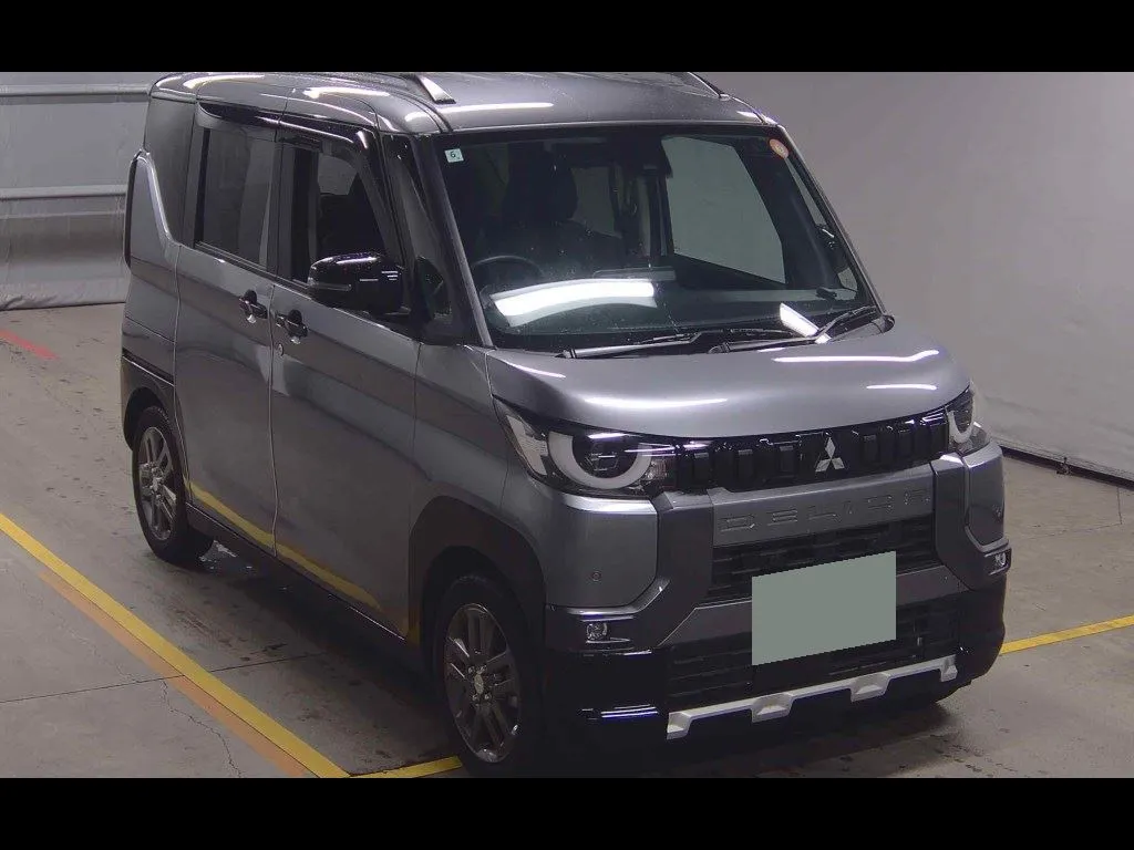 MITSUBISHI DELICA MINI 4WD T PREMIUM
