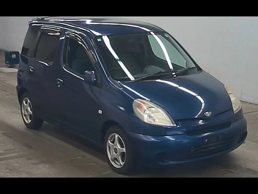 TOYOTA FUNCARGO G