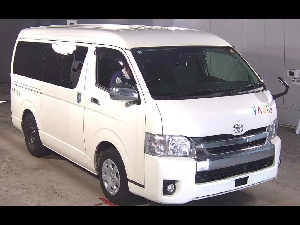 TOYOTA HIACE VAN 5D LONG SUPER GL