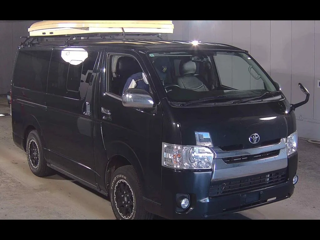 TOYOTA HIACE VAN 5D 4WD LONG SUPER GL