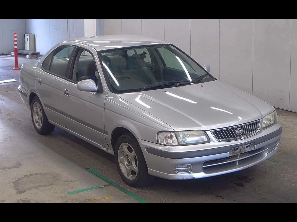 NISSAN SUNNY 4D EX SALOON SV