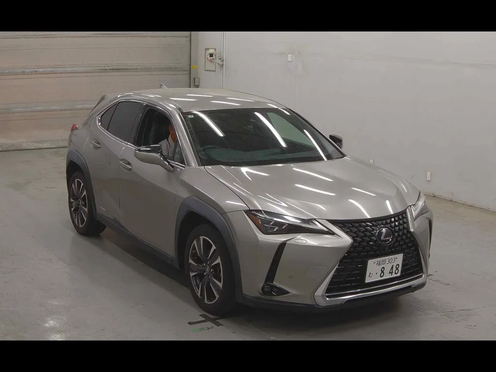 LEXUS UX UX250H VERSION L