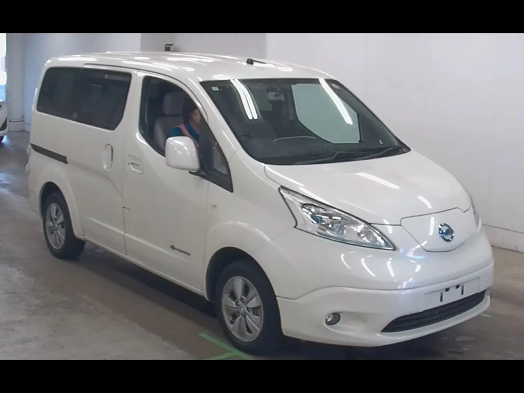 NISSAN E-NV200WAGON G
