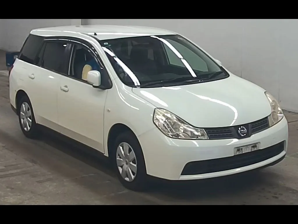 NISSAN WINGROAD 4WD 15M FOUR AUTHENTIC