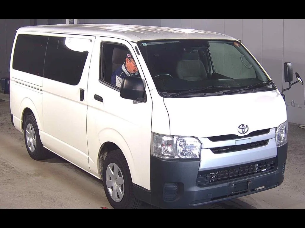TOYOTA REGIUS ACE VAN 5D DX