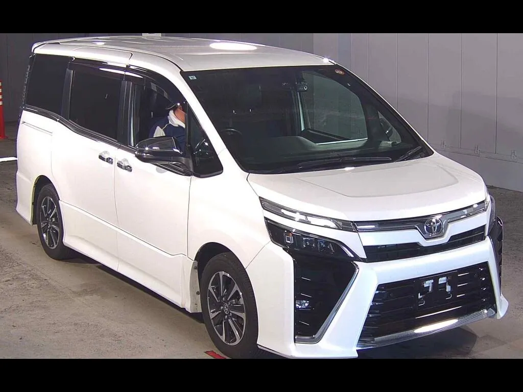 TOYOTA VOXY ZS KIRAMEKI Ⅲ