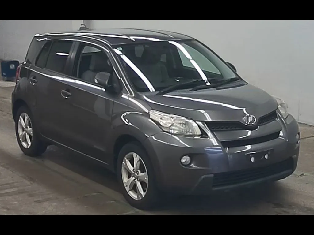 TOYOTA IST 4WD 150G