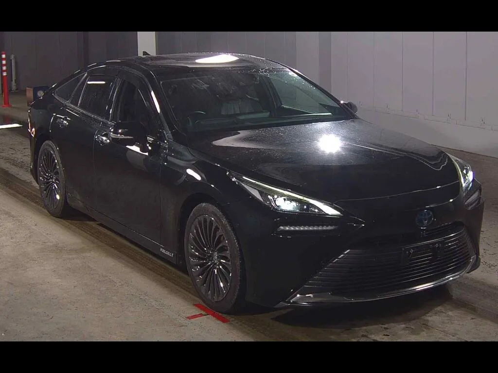 TOYOTA MIRAI Z EXECUTIVE PACKAGE