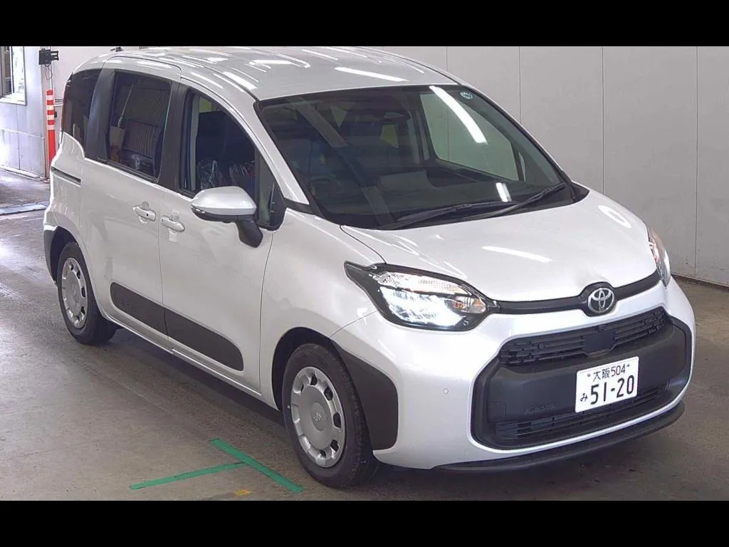 TOYOTA SIENTA HYBRID G