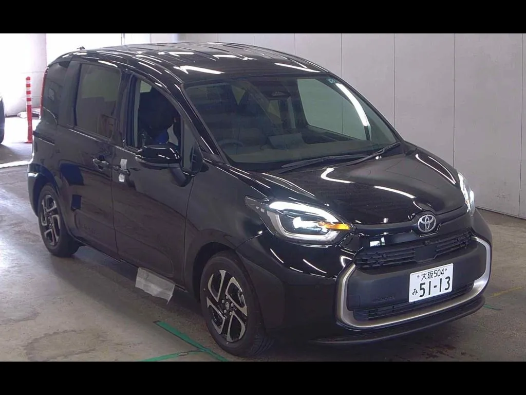 TOYOTA SIENTA HYBRID Z