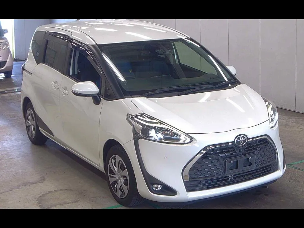 TOYOTA SIENTA FUNBASE G CUERO