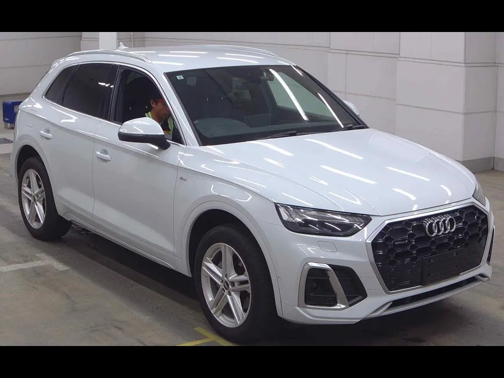 AUDI Q5 4WD 40TDI QUATTRO S LINE