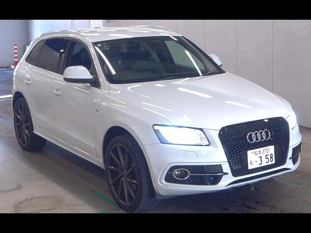 AUDI Q5 4WD 3.0TFSI QUATTRO