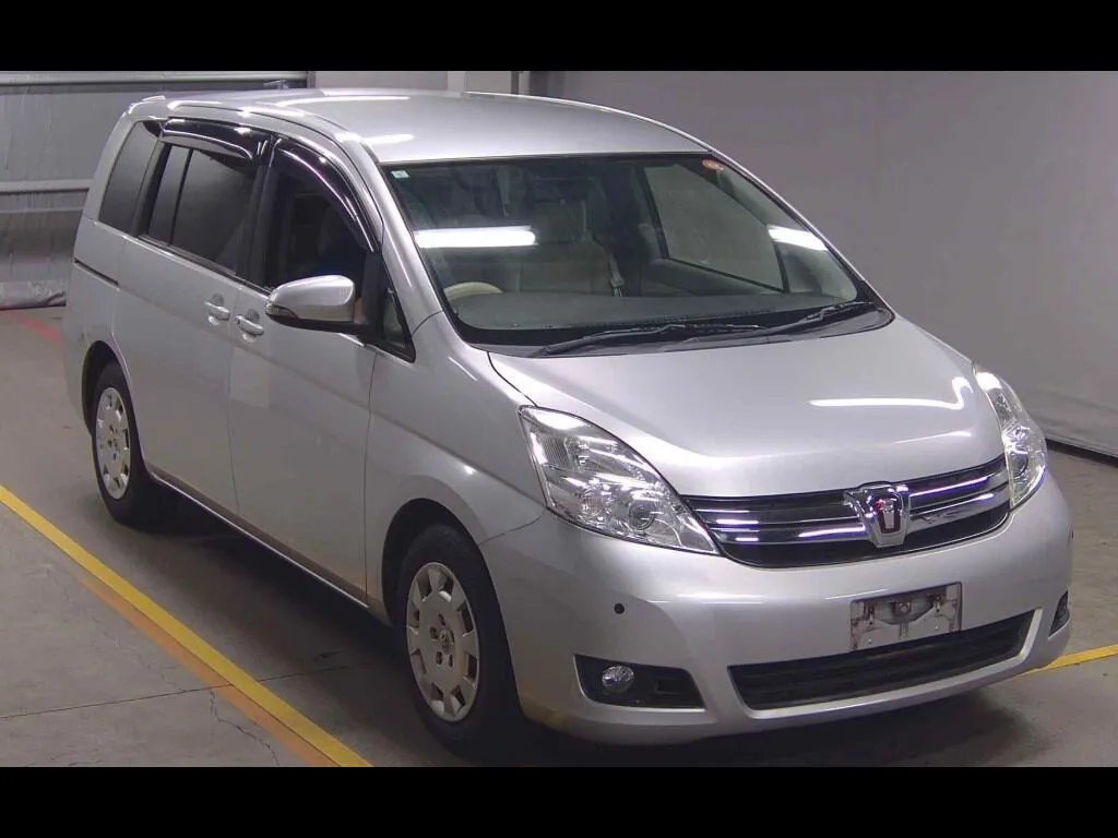 TOYOTA ISIS G
