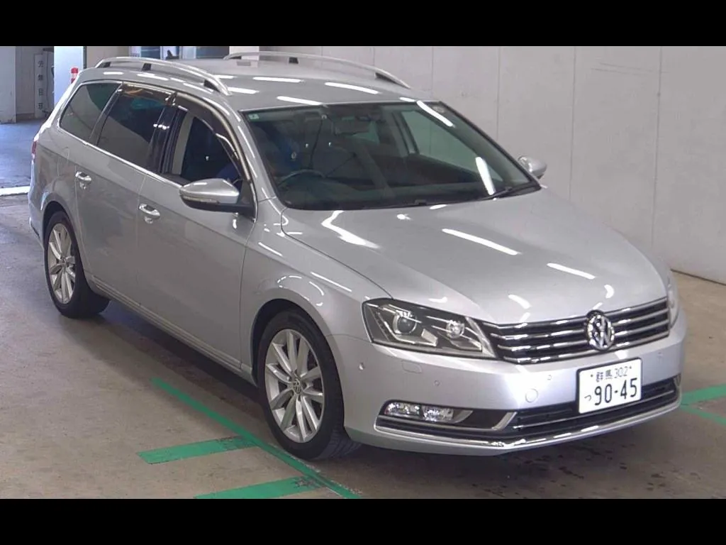 VOLKSWAGEN PASSAT VARIANT TSI HIGH LINE BLUEMOTION TECHNOLOGY