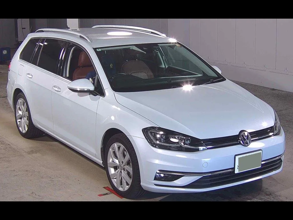 VOLKSWAGEN GOLF VARIANT TSI HIGH LINE