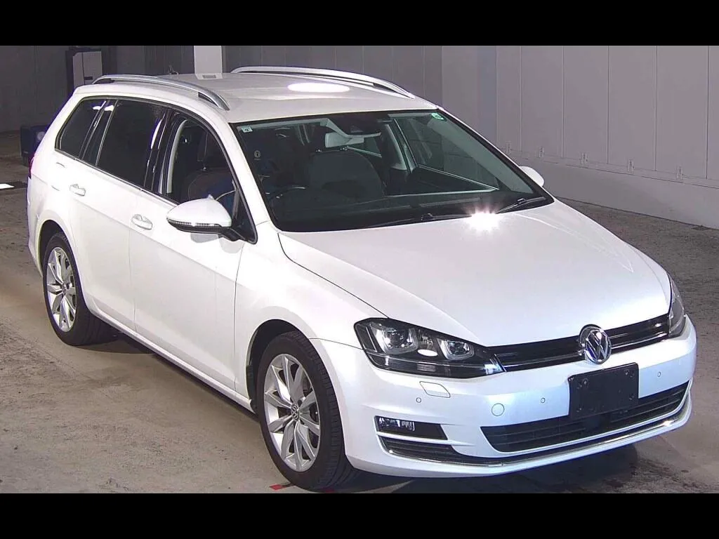 VOLKSWAGEN GOLF VARIANT TSI HIGH LINE BLUEMOTION TECHNOLOGY