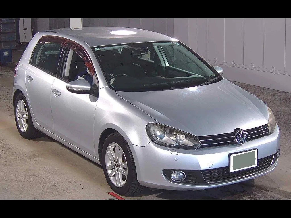 VOLKSWAGEN GOLF 5D TSI COMFORT LINE PREMIUM EDITION