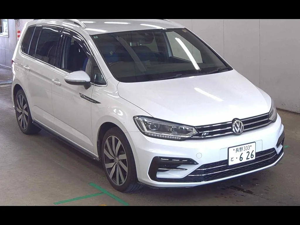 VOLKSWAGEN GOLF TOURAN TSI R-LINE