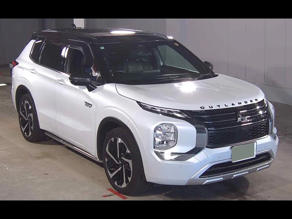 MITSUBISHI OUTLANDER PHEV 4WD P