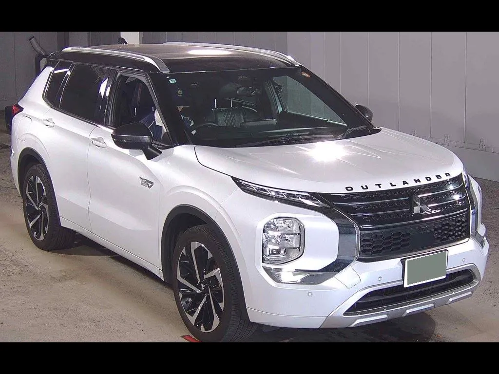 MITSUBISHI OUTLANDER PHEV 4WD P