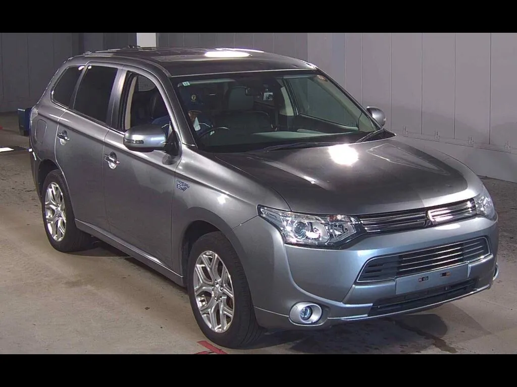 MITSUBISHI OUTLANDER PHEV 4WD G NAVI PACKAGE