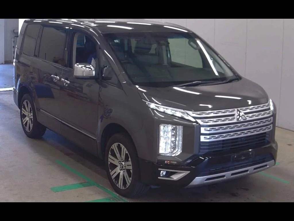 MITSUBISHI DELICA D:5 4WD P
