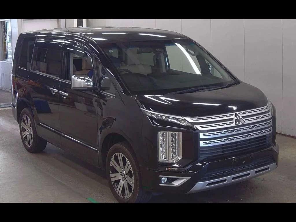 MITSUBISHI DELICA D:5 4WD P