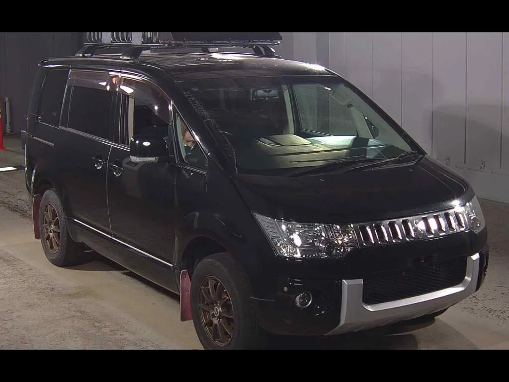 MITSUBISHI DELICA D:5 4WD D POWER PACKAGE