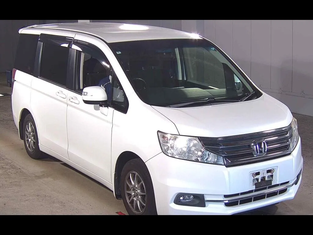 HONDA STEPWAGON 5D G COMFORT SELECTION